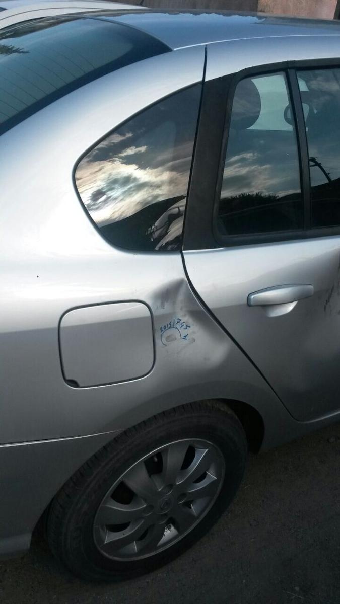 AK Parti milletvekili adayının seçim aracı ve ekibine saldırı