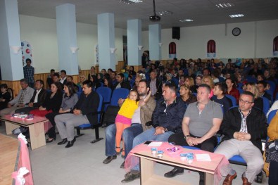 Türkeli'de Öğrenciler Konser Verdi