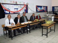 Afyonkarahisar'da Oy Kullanma İşlemi Başladı