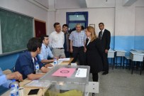 ÖZNUR ÇALIK - AK Parti Genel Başkan Yardımcısı Çalık, Oyunu Kullandı