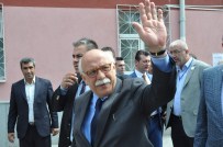 Bakan Avcı Eskişehir'de Oy Kullandı