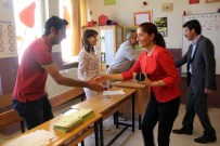 BEKIR KAYA - Çoban Ve Kaya Oylarını Kullandı