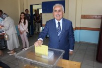 DURSUN ALI ŞAHIN - Edirne'de Oy Kullanma İşlemi Devam Ediyor