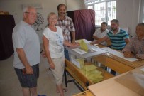 ÖLÜDENİZ - Fethiye'de Yaşayan Yabancı Uyruklu Vatandaşlarda Oy Kullandı