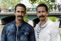 TEK YUMURTA İKİZİ - İkizlerin Seçim Macerası