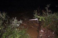 Kamyonet Irmağa Uçtu Açıklaması 5 Yaralı