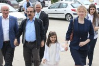 SAİT FAİK ABASIYANIK - Vali Coş Oyunu Kullandı