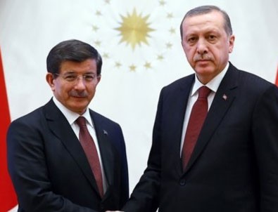 Erdoğan ile Davutoğlu yarın görüşecek