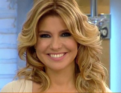 Gülben Ergen'e Sırrı Süreyya tepkisi