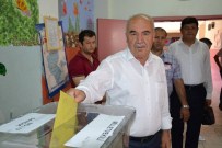 Hemşerileri MHP'li Milletvekili Adayını Şaşırttı