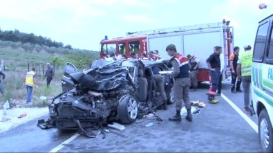 Sakarya'da Korkunç Kaza Açıklaması 4 Ölü, 3 Yaralı