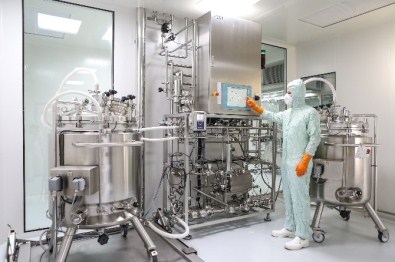 100 Milyon Euroluk İlaç Fabrikası Hizmete Açıldı