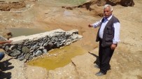 SULAMA KANALI - Aksaray'da Sel Köy Yolunu Yıktı