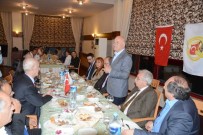 ON BIR AYıN SULTANı - Başkan Sekmen, İftarda Gazetecilerle Buluştu