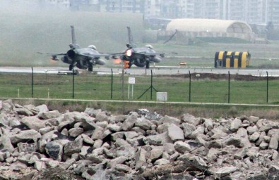 Diyarbakır'a Savaş Uçağı Takviyesi!