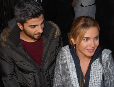 Ece Erken boşanıyor