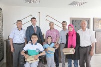 BÜLENT TEKBıYıKOĞLU - Engelli Öğrencilere 'Özel Tablet' Dağıtıldı