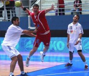 ALI KARAMıK - Nilüfer Belediyespor Miloseviç'i Kadrosuna Kattı