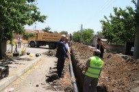 KALDIRIM ÇALIŞMASI - Şehir Genelinde Belediye Çalışmaları Devam Ediyor