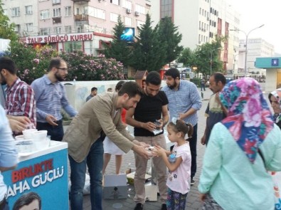 AK Parti Osmangazi Gençlik Kollarından ' İftara Beş Kala ' Projesi