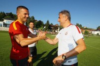 Galatasaray'da Podolski Kampa Katıldı