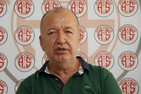 RONALDİNHO - Gültekin Gencer Açıklaması 'Victor Valdes'in Fiyatını Onaylarsak Gelecek'