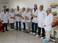 HALK EKMEK - Halk Ekmek Fabrikası 160 Kişilik Dev Üretim, Dağıtım Ekibiyle Hizmet Veriyor