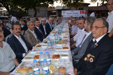 İftar Vakti, Akhisar'da Kardeşlik Vakti Oldu