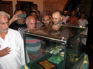 Lübnan'da Sakal-I Şerif'e Büyük İlgi