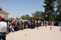 SYDV'nin 300 Liralık Yardımı İzdihama Neden Oldu