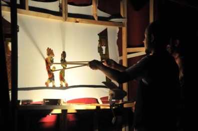 Akşehir'de Karagöz Hacivat Coşkusu