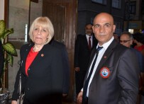 MADALYON - Dünya Global Tekvando Başkanı Park, Bursa'da