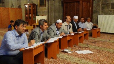 Erzurum'da Hutbe Okuma Yarışması Bölge Finali Yapıldı