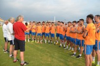 Körfez İskenderun Spor Topbaşı Yaptı