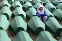 Srebrenitsa Katliamının 20.Yılı Anılıyor