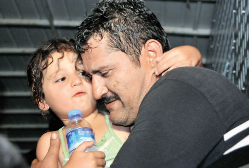 Kamyon kasası 60 göçmene mezar olacaktı