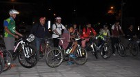Eskişehir'de 'Sahur Bisiklet Turu' Etkinliği