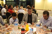 Samsun'da Gazeteciler İftar Yemeğinde Bir Araya Geldi