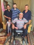 AKÜLÜ ARABA - Suriyeli Engelli Esnafa Bursalı İşadamından Akülü Sandalye