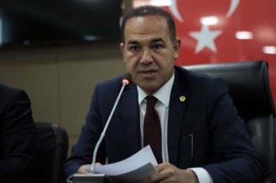 Belediye Meclisi'nde Sözlü'den ''Güç Ve Zaaf'' Çıkışı