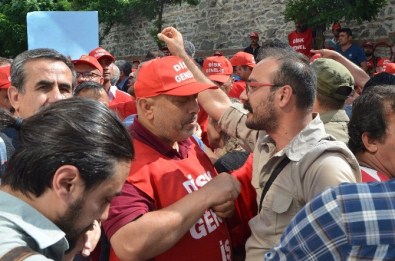 DİSK'te Zincirli Eylem Gerginliği