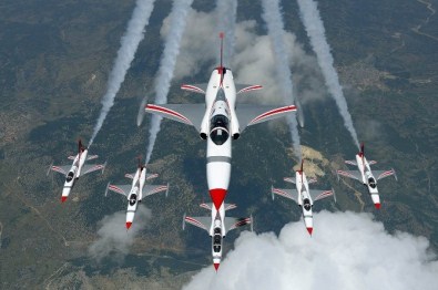 Türk Yıldızları 23 Ağustos'ta Akşehir'de