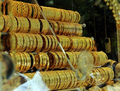 Altının gramı 3,5 ayın dibinde!