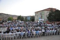 MESUT ÇOBAN - Kadir Gecesi'nde Hekimhanlılar İftarda Buluştu