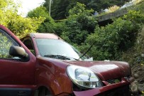 KESIKKÖPRÜ - Köpeğe Çarpmamak İsterken Kaza Yaptı