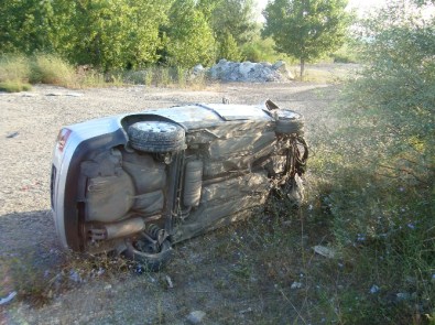 Otomobil Takla Attı Açıklaması 1 Ölü, 4 Yaralı