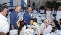 ON BIR AYıN SULTANı - Başkan Kocamaz Mezitli Halkı İle İftarda Buluştu