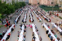 Çankırı'da Ramazanda 90 Bin Kişi Sokakta İftar Yaptı