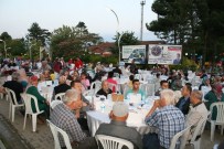 SOKAK İFTARI - Çilimli Belediyesi'nin İftarına Büyük İlgi