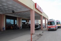 YAŞAR ÇELİK - Diyarbakır'da İki Aile Arasında Kavga Açıklaması 1 Ölü, 2 Yaralı